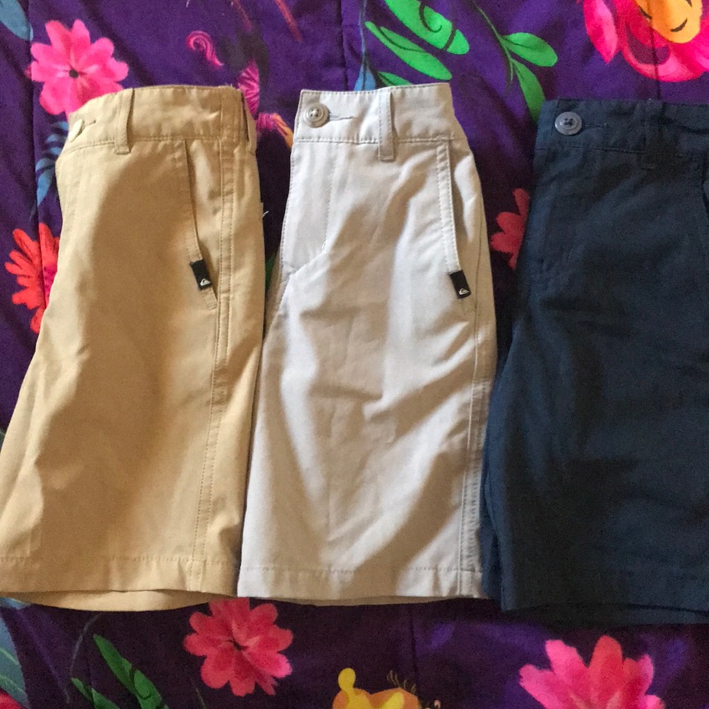 3 Pairs of little boys quicksilver shorts